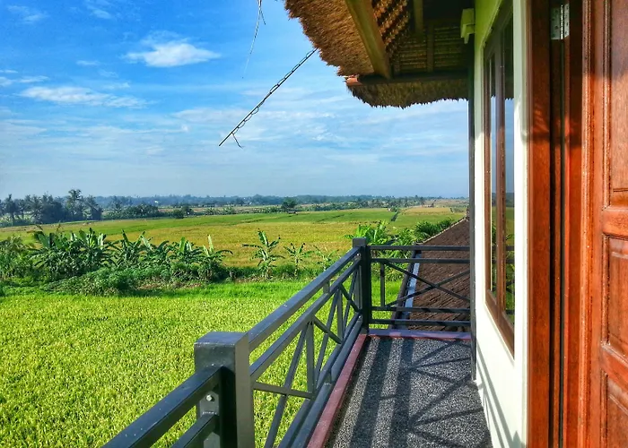 Parque de vacaciones Kubu Kedungu 3*